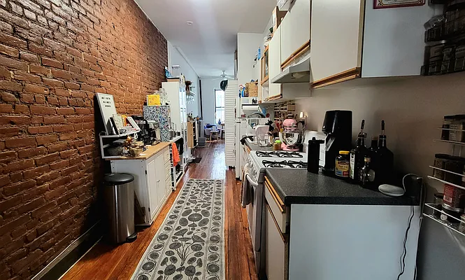 Rented by Oxford Property Group | media 4