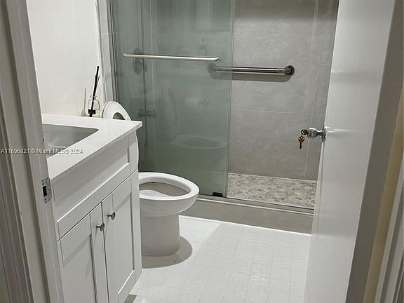 2nd image of 11116 N Harmony Lake Cir
