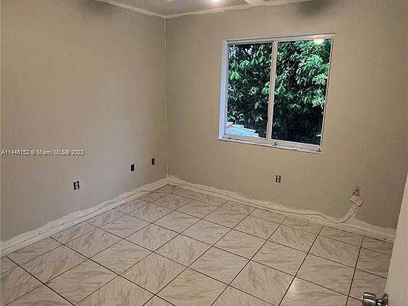 2nd image of 211 SW 6th Ct
