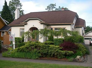 2734 Walnut St, Bellingham, WA 98225