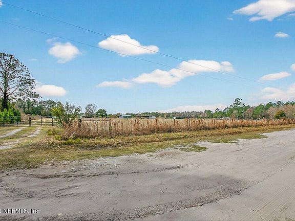 3rd image of 16815 NE 95TH Avenue