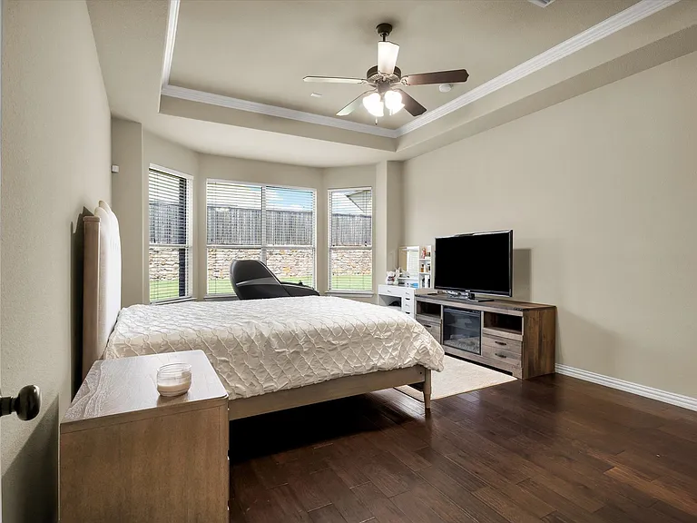 214 Crestbrook Dr — Photo 30