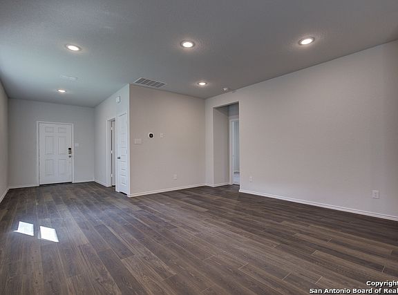 4th image of 13139 Bay Point Way