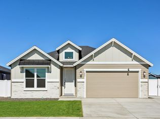 809 K St NE, Quincy, WA 98848