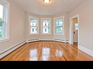 41 Phenix Ave FLOOR 1, West Warwick, RI 02893