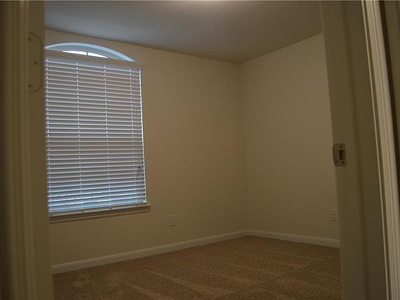 4th image of 9241 Flying Eagle Ln