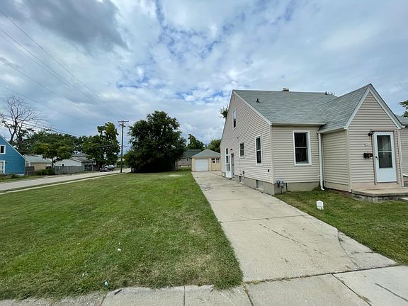 2nd image of 8211 Cadillac Ave