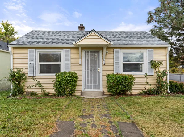 623 Benson St, Medford, OR 97501