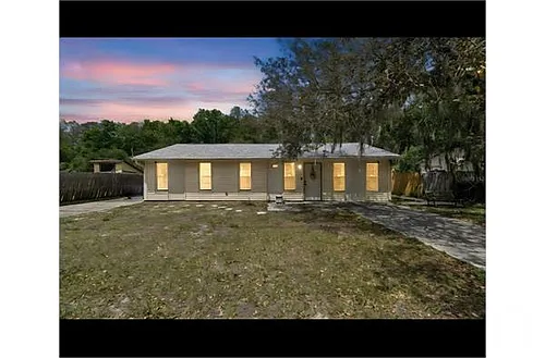 9917 Lake Dr Photo 1