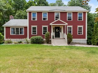 2 Celestial Way, Pepperell, MA 01463