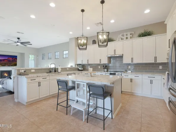 2914 W CARAVAGGIO Lane, Phoenix, AZ 85086
