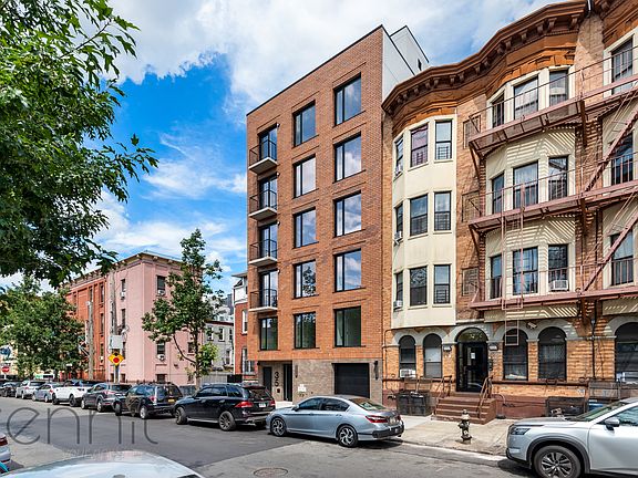 5th image of 35 Kingston Ave #405