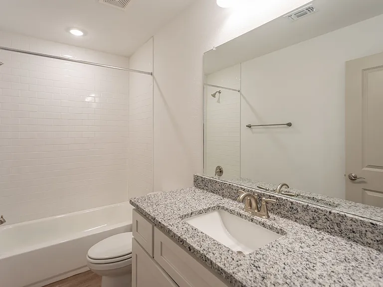 7607 Gramercy Way #102 — Photo 10