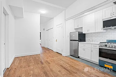 Rented by (Legacy) Elegran