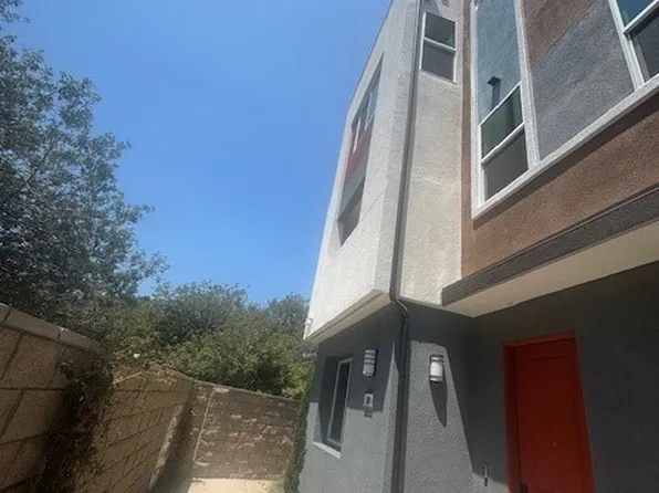 1812 E 1st St #200, Santa Ana, CA 92705