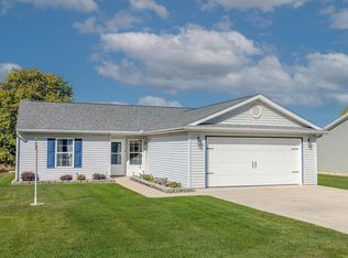 203 Weeks St, Albion, IN 46701