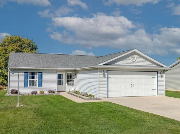 203 Weeks St, Albion, IN 46701