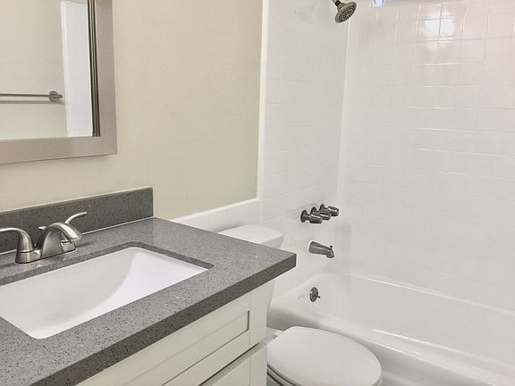 5th image of 6130 Mesa Ave APT 1