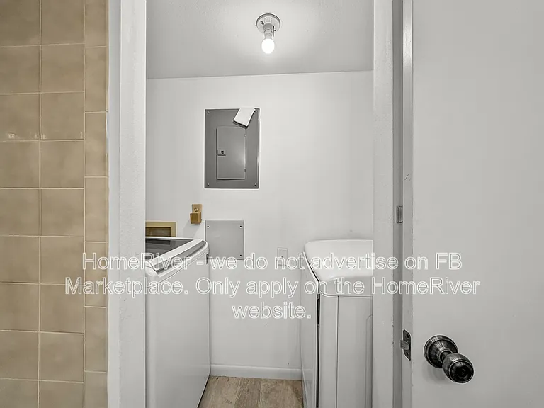 2510 SE Anchorage Cv #F-1 — Photo 27