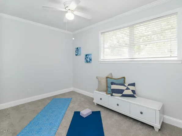 1729 Sable Palm Ln, Jacksonville Beach, FL 32250