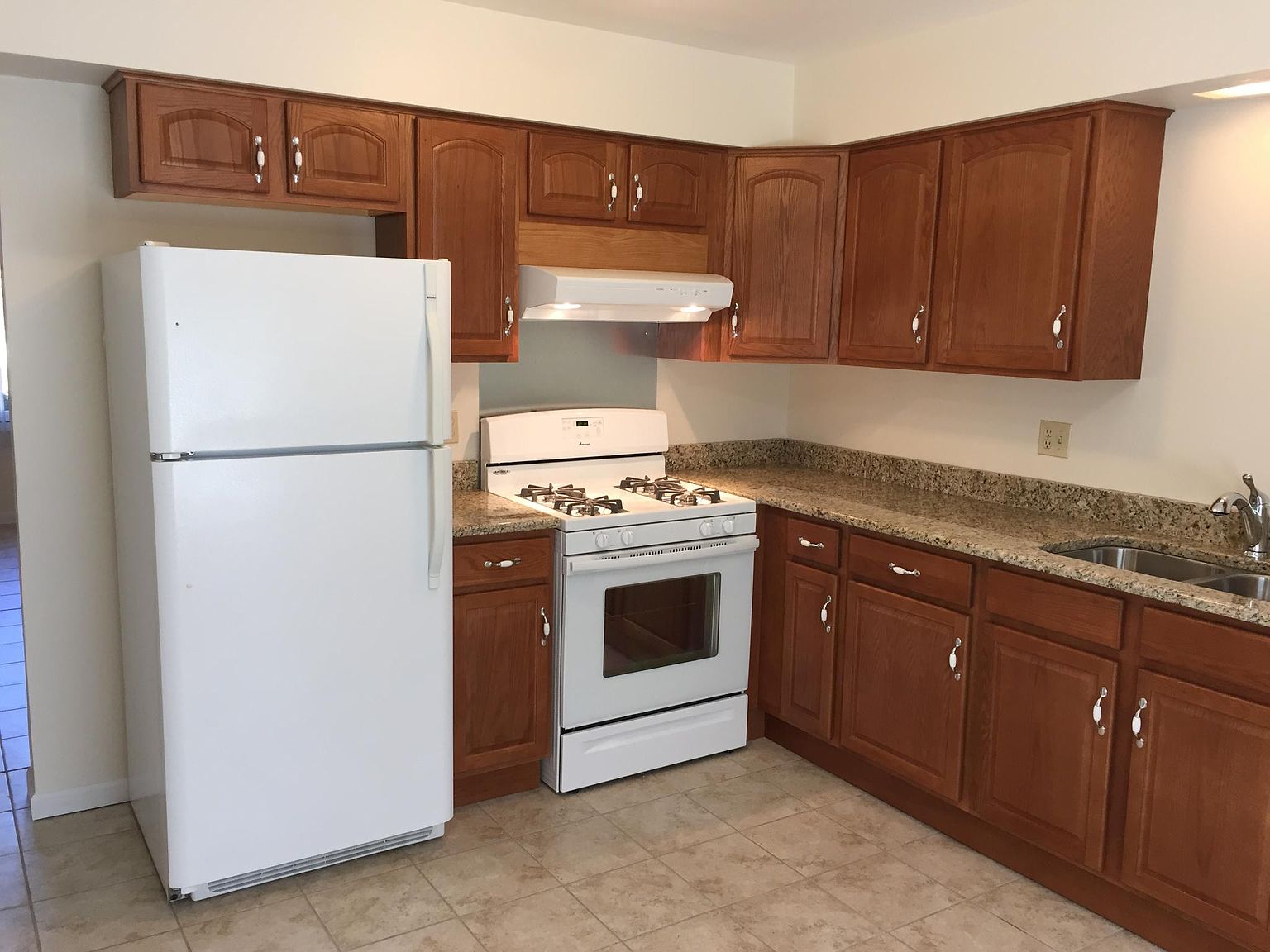 2246 Jericho Rd, Aurora, IL 60506 Zillow