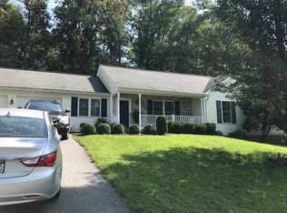 112 Commodore Dr, Bainbridge, PA 17502