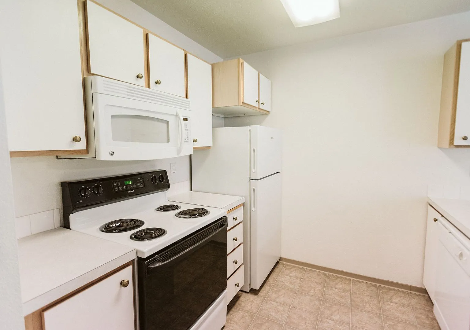 Cornerstone Apartments — Photo 4