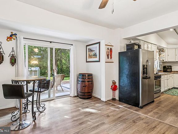 4th image of 8311 Cedarville Rd