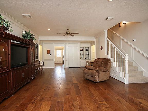 Another view of the den...it will hold a lot of your furniture and is a great room for entertaining in!