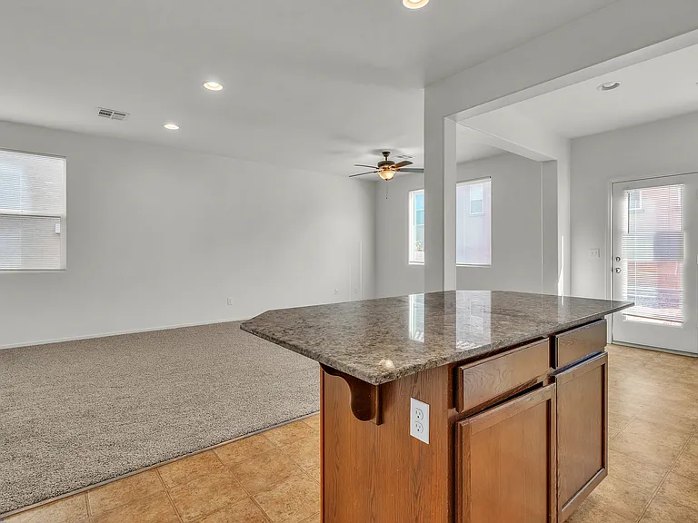 10964 Dunoon St — Photo 15