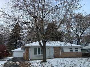 406 Indianwood Blvd, Park Forest, IL 60466