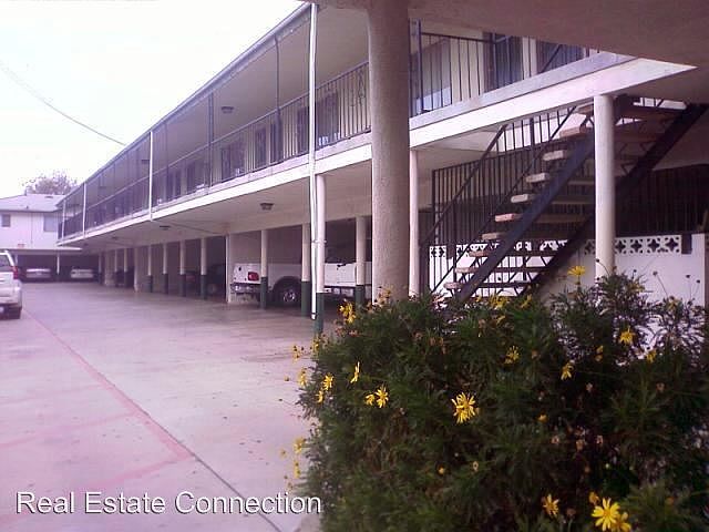 2nd image of 14611 Larch Ave APT 08
