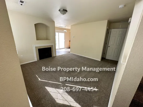 1283 N Lilly Ave, Boise, ID 83713