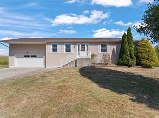 215 Orchard St W, East Canton, OH 44730