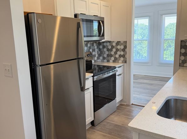 455 Rivermont Ave #2