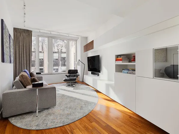 15 William St APT 22H, New York, NY 10005
