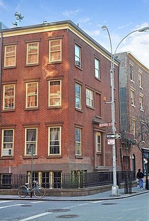 2nd image of 117 Bedford St #1