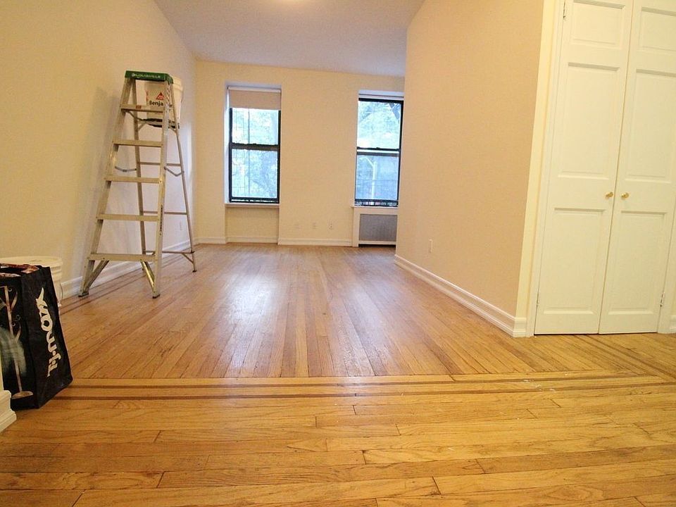 1st image of 462 W 51st St #3FF