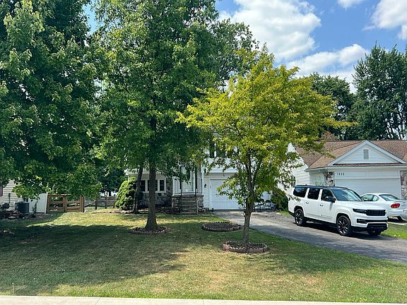 3rd image of 1950 Dunn Ct
