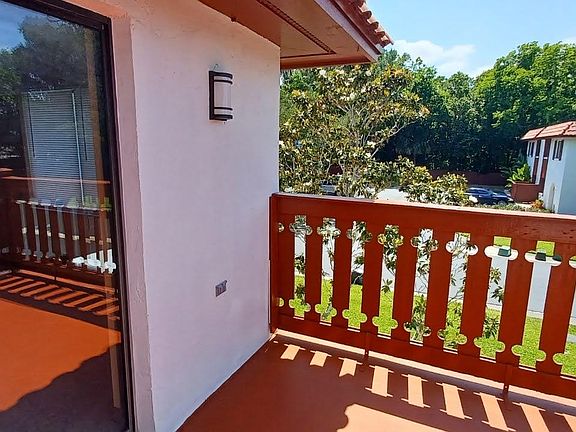 3rd image of 2111 Oak Meadow Cir #2111