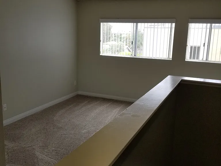 4131 Front St #202 — Photo 7