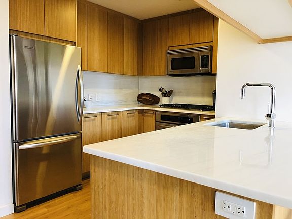 4th image of 300 N End Ave APT 9M