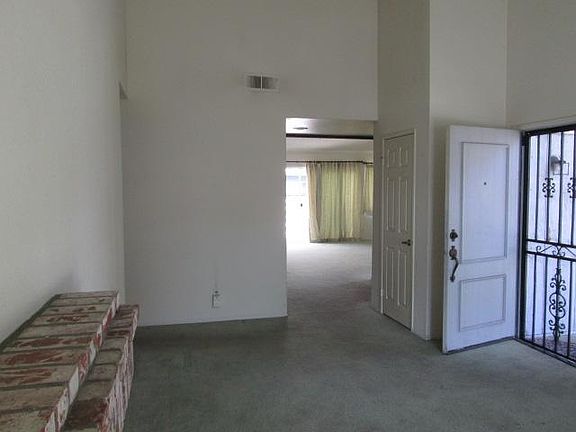 5th image of 9239 Fairmont Ln
