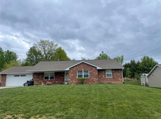 336 Columbus Rd, Hannibal, MO 63401