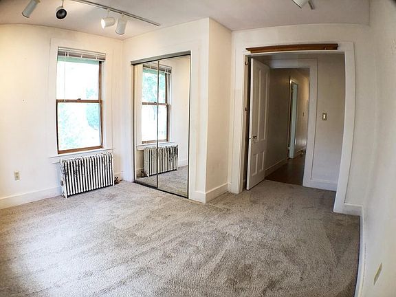 5th image of 52 Bancroft Park #52