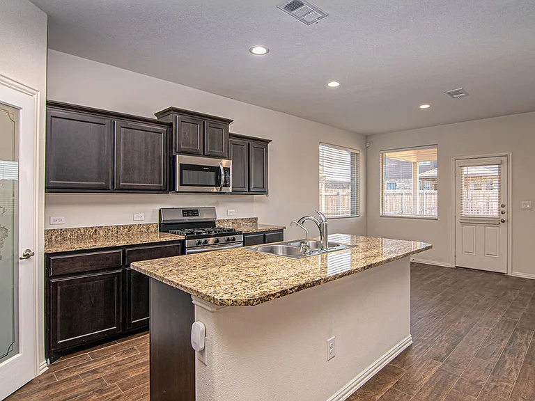 7321 Fossell Ranch Rd — Photo 23
