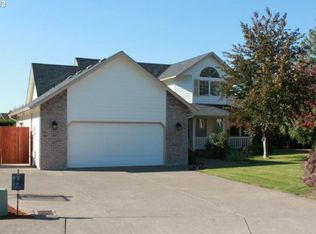3464 Honeywood St, Eugene, OR