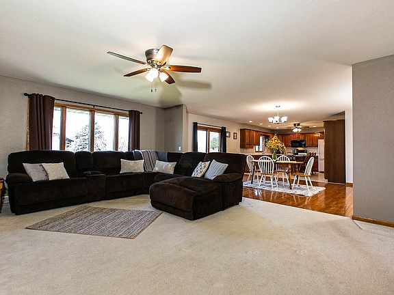 2nd image of 10631 Blue Jay Dr