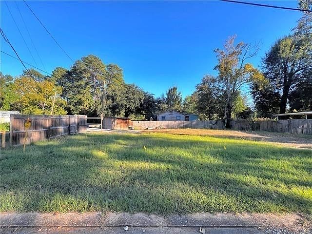 1st image of 1508 Holloway Dr #1