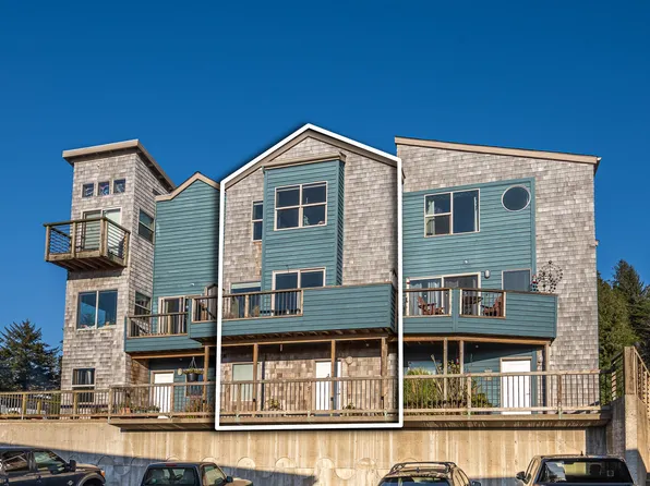 85 NE Lane St, Depoe Bay, OR 97341